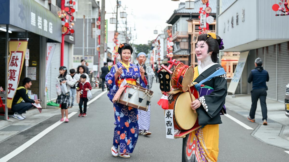 image of students attending a lecture
